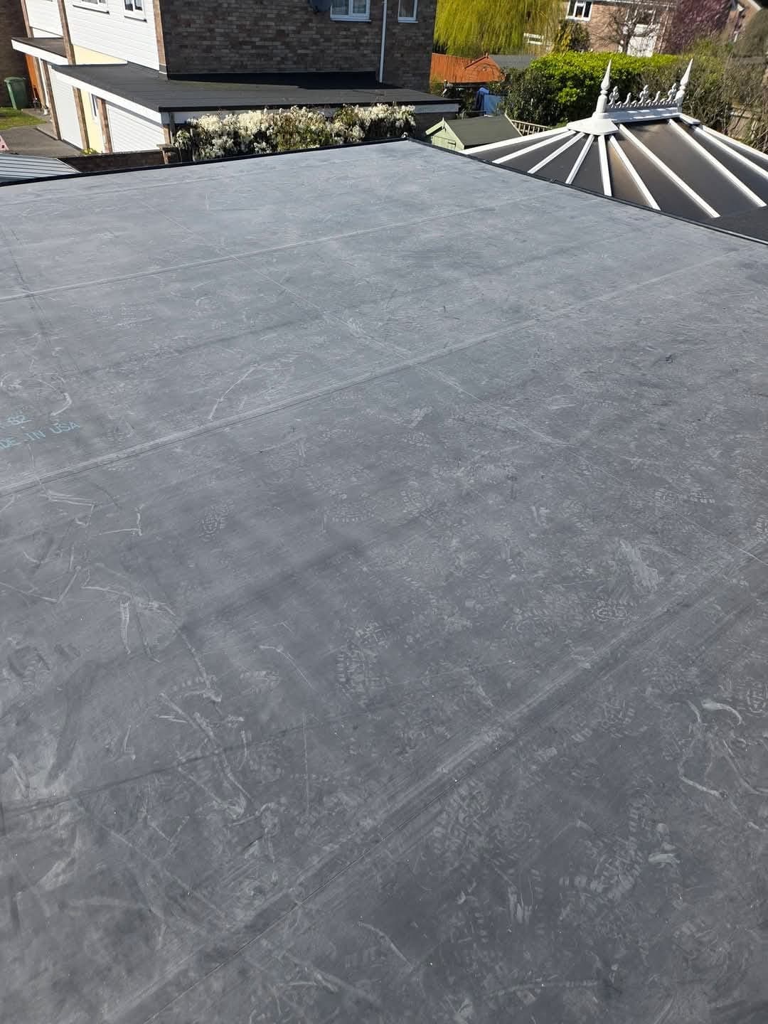 New EPDM rubber roof